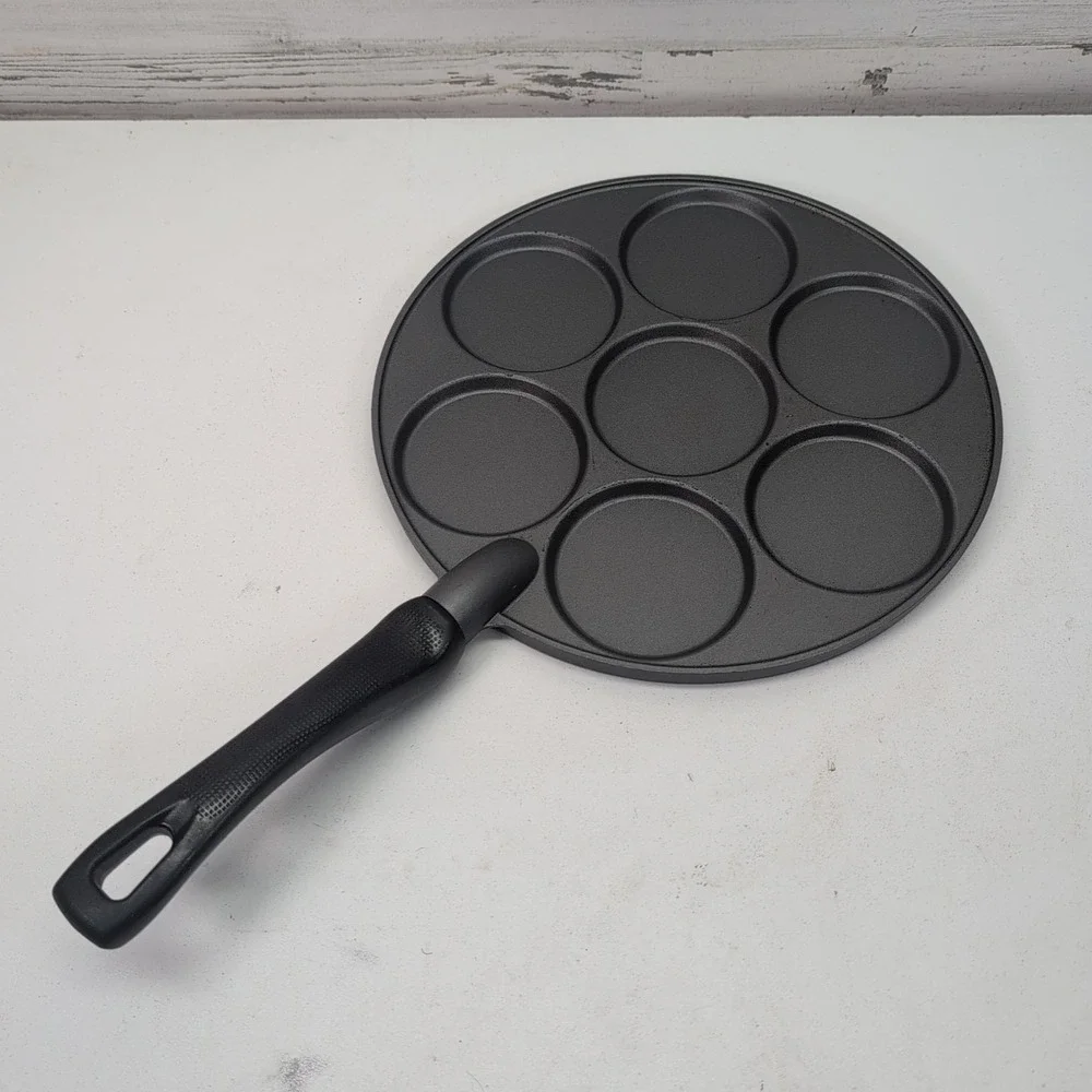 Nordic‎ Ware Non-Stick 7 Silver Dollar Pancake/Waffle Griddle Pan